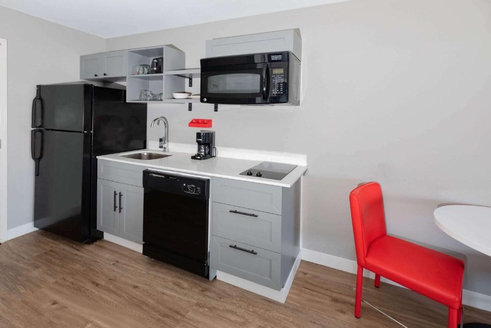 Hawhorn Suites by Wyndham Ardmore Image 16